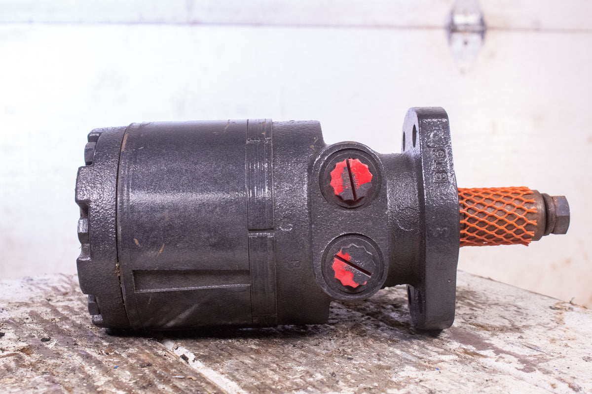 White Hydraulics 500750A3120AAAAA REO13999 Hydraulic Motor Hydraulic