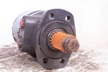 Load image into Gallery viewer, White Hydraulics 500750A3120AAAAA REO13999 Hydraulic Motor