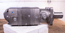 Load image into Gallery viewer, Eaton Char-Lynn 119-1031-003 Hydraulic Motor