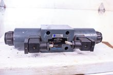 Load image into Gallery viewer, Rexroth 4WE 10 Q33/CG24N9K4 Hydraulic Valve