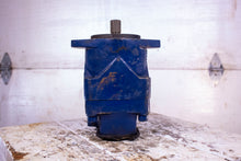 Load image into Gallery viewer, Parker Veljan M4C0553N00A102 Hydraulic Vane Pump