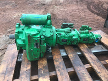 Load image into Gallery viewer, John Deere AN374890 2152971 an37488 Hydraulic Pump