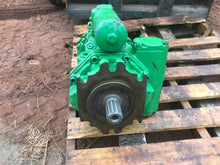 Load image into Gallery viewer, John Deere AN374890 2152971 an37488 Hydraulic Pump
