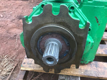 Load image into Gallery viewer, John Deere AN374890 2152971 an37488 Hydraulic Pump