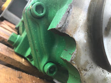 Load image into Gallery viewer, John Deere AN374890 2152971 an37488 Hydraulic Pump