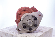 Load image into Gallery viewer, Eaton 25504-RSC L2 Series Gear Pump