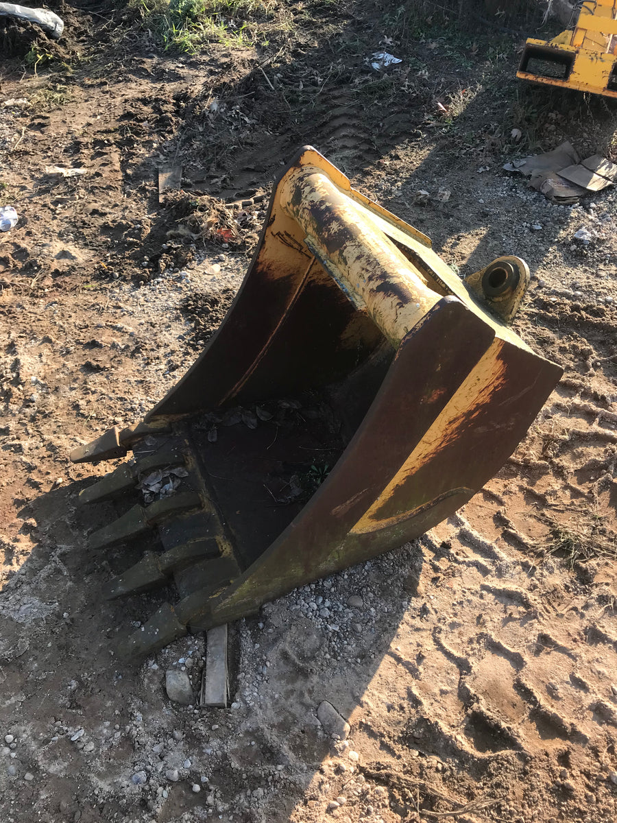 John Deere AT316706 BACKHOE and LOADER Bucket Hydraulic Junkyard