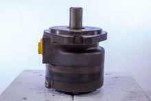 Load image into Gallery viewer, Parker 110A-036-BS-0 Hydraulic Motor