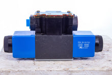 Load image into Gallery viewer, Vickers Eaton DG4v-3S-2C-M-FTWL-B5-60 Solenoid Valve