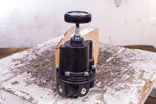Load image into Gallery viewer, Fairchild 10202 Regulator