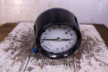Load image into Gallery viewer, Ashcroft 45-1279-SS-02L-60# Duragauge Pressure Guage