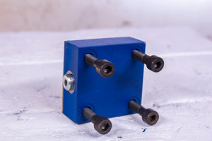 Rexroth R900012625 hydraulic valve