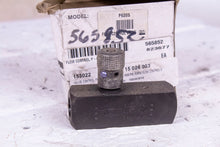 Load image into Gallery viewer, Parker F620S Flow Control Valve