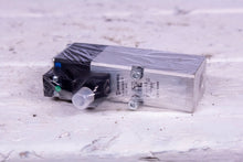 Load image into Gallery viewer, Norgren V45A517D PNEUMATIC DIRECT SOLENOID VALVE