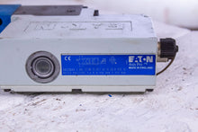 Load image into Gallery viewer, Eaton Axis Pro KBS2D64V 3 92L 12 MI F1 PEZ H8 10 CO A VSC 10 Proportional Valve