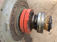 Load image into Gallery viewer, Hagglunds MB 566 C N 02 00 Hydraulic Motor