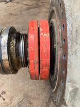 Load image into Gallery viewer, Hagglunds MB 566 C N 02 00 Hydraulic Motor