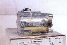 Load image into Gallery viewer, Parker K135904553 Valve