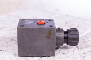 Rexroth R900973925 Hydraulic Valve