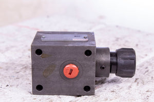 Rexroth R900973925 Hydraulic Valve