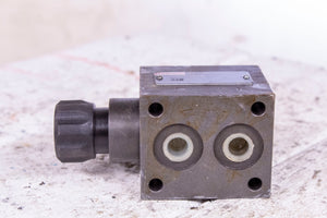 Rexroth R900973925 Hydraulic Valve
