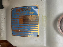 Load image into Gallery viewer, Vickers L36 - PVB90 - RDG - 10-K Hydraulic Pump