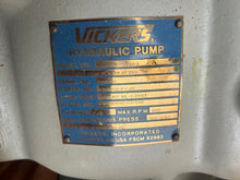Load image into Gallery viewer, Vickers L36 - PVB90 - RDG - 10-K Hydraulic Pump
