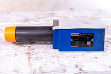 Load image into Gallery viewer, Rexroth R900438008 PRESSURE REDUCING VALVE