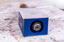 Load image into Gallery viewer, Rexroth R900438008 PRESSURE REDUCING VALVE