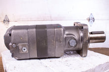 Load image into Gallery viewer, Char-Lynn Eaton 119-1030-003 Hydraulic Motor
