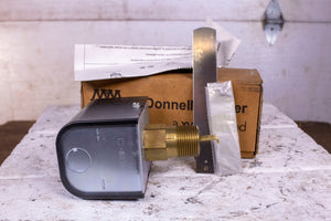 McDonnell & Miller Flow Switch 114400