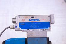 Load image into Gallery viewer, Vickers KAFDG5V 7 2C200N X VM F PD7 H1 13 HYDRAULIC PROPORTIONAL VALVE
