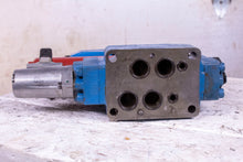 Load image into Gallery viewer, Vickers KAFDG5V 7 2C200N X VM F PD7 H1 13 HYDRAULIC PROPORTIONAL VALVE