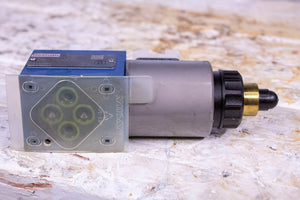 Rexroth R901000842 Hydraulic Valve