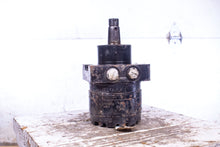 Load image into Gallery viewer, White Hydraulics 33031-1 149017141 RE2407030AZ Hydraulic Motor