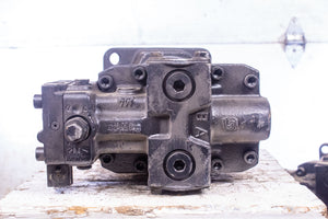 Sauer Danfoss 402331 Bent Axis Hydraulic Piston Motor N-12-51-00283