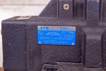 Load image into Gallery viewer, Eaton Vickers DG5V-10-S-2C-T-M-FTWL-B-10-EN503 Directional Control Valve