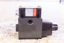 Load image into Gallery viewer, Parker D3W20BNYK56 Hydraulic Valve