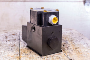 Parker D3W20BNYK56 Hydraulic Valve