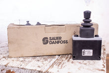 Load image into Gallery viewer, Sauer Danfoss Control Valve PVRES 155B4218