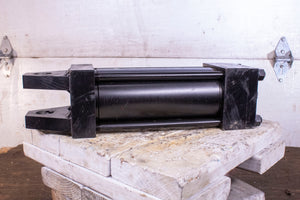 Parker 1H2H0A00301881 4.00CBB2HKNAT119AC8 Cylinder