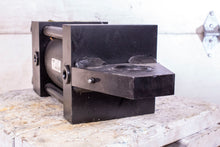 Load image into Gallery viewer, Parker 1H2H0A00253833 5.00SB2HRNAT119A4.000 Cylinder