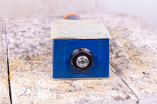 Load image into Gallery viewer, Rexroth R900560882 ZDR10DP2-5X/25YM/12 Hydraulic Valve