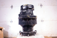 Load image into Gallery viewer, Poclain MSE18-1-D27-F19-1220-25EJM Hydraulic Motor