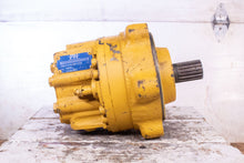 Load image into Gallery viewer, Poclain MS02-8-14A-R02-3A80-Y27FJM A39794E Hydraulic Motor