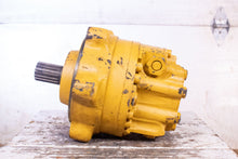 Load image into Gallery viewer, Poclain MS02-8-14A-R02-3A80-Y27FJM A39794E Hydraulic Motor