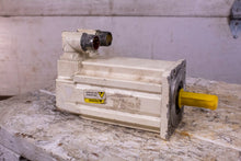 Load image into Gallery viewer, Allen Bradley AB MPF-B330P-MJ72BA PN-12623 Servo Motor