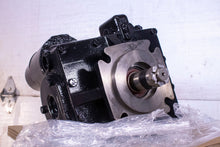 Load image into Gallery viewer, Eaton 5423-890 VARIABLE Hydraulic PUMP CW