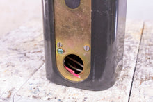 Load image into Gallery viewer, Dwyer Photohelic A3000 Type 2 Pressure Guage/Switch