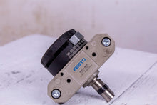 Load image into Gallery viewer, Festo DSR-25-180-P Pneumatic Rotary Drive